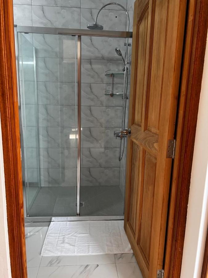 Western Ocean Breeze Self Catering Виктория Экстерьер фото